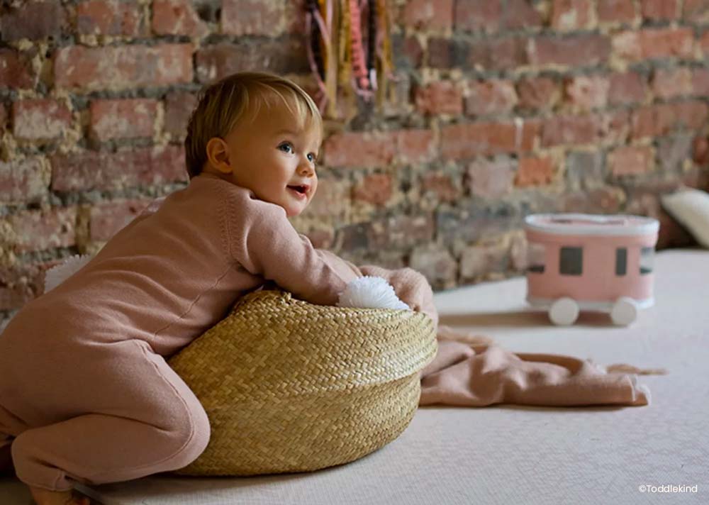 tapis d'éveil bébé pour chambre enfant montessori