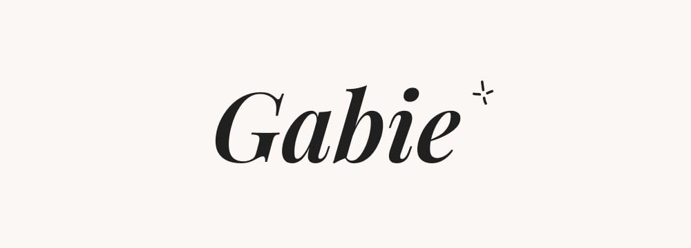 Le prénom Gabie pas classique, une idée d'une liste originale et peu courante pour une future naissance fille.