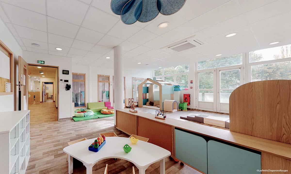 Crèche ou assistante maternelle comment choisir la meilleure garde