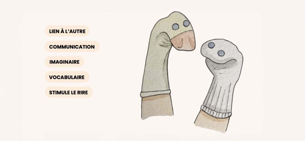 Deux chaussettes transformées en marionnettes, idée d’activité bébé 4 mois pour stimuler la communication, le rire et l’imaginaire