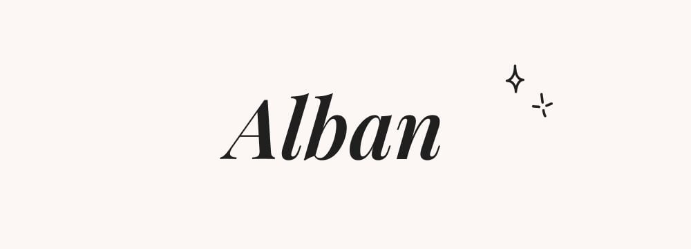 Alban, prénom français garçon doux et lumineux évoquant l'aube, séduit par sa fraîcheur