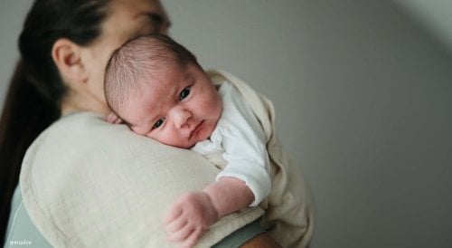 Démarches administratives après la naissance d’un bébé : guide complet 2025