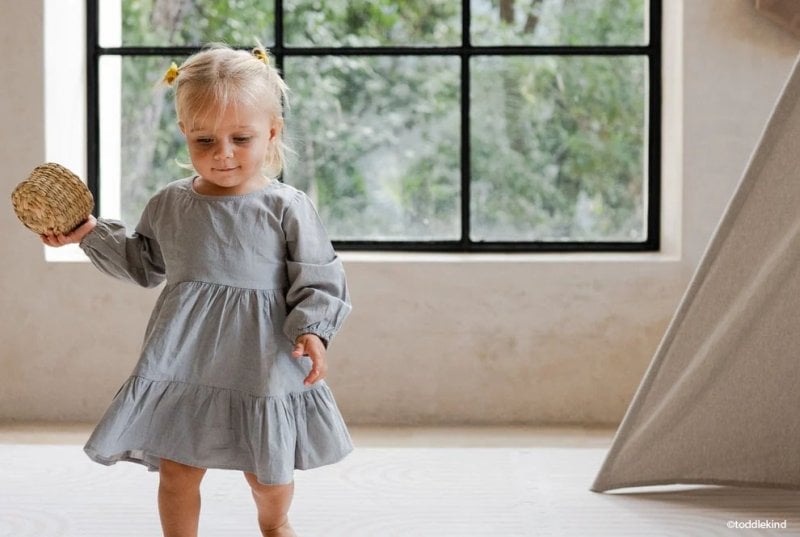 Prénoms courts pour une petite fille : Top 30 !