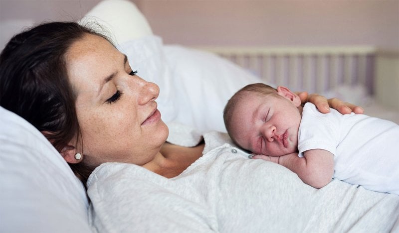 Le suivi post-partum avec une sage-femme : un accompagnement complet